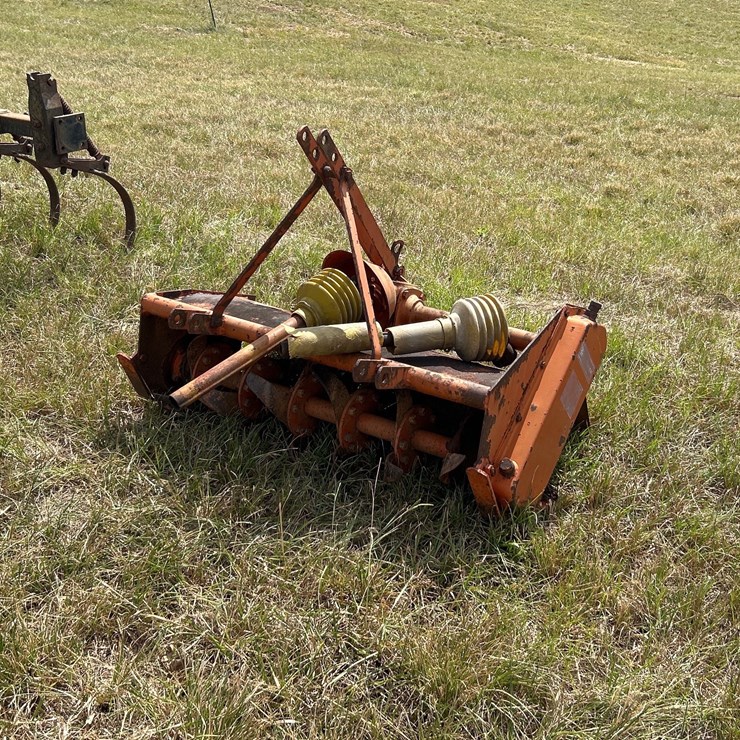 #413 • 40in Weekender Tiller