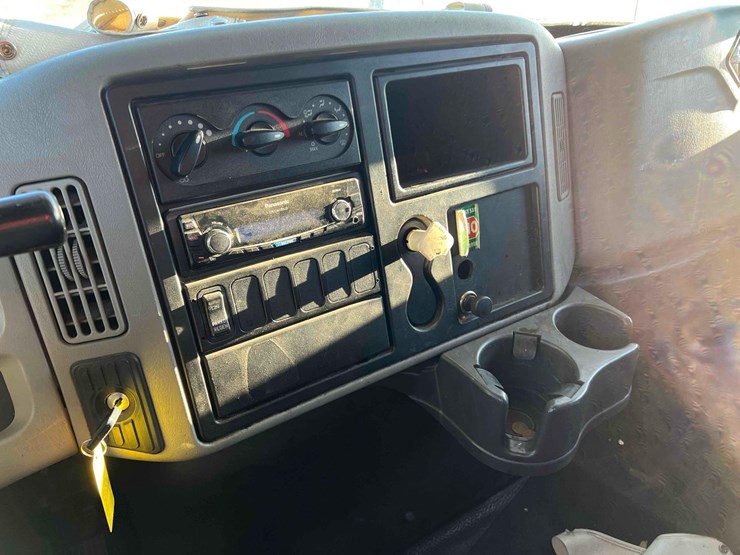 2014-international-4000-image-16