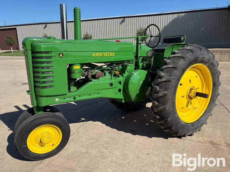 1951-john-deere-a-image-1
