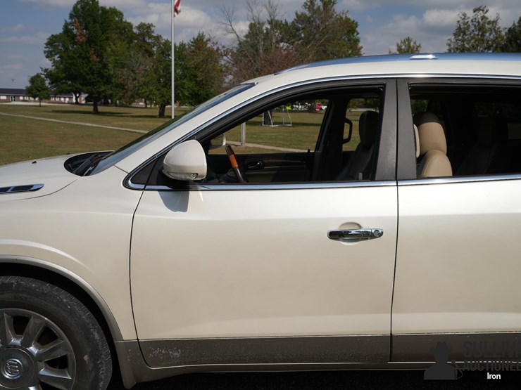 2012-buick-enclave-image-15