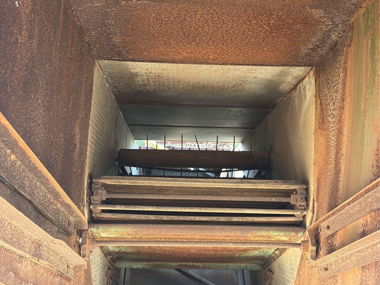 john-deere-pull-type-combine-image-29