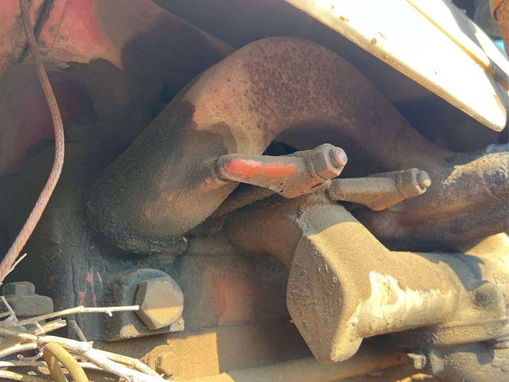 case-401-diesel-image-23