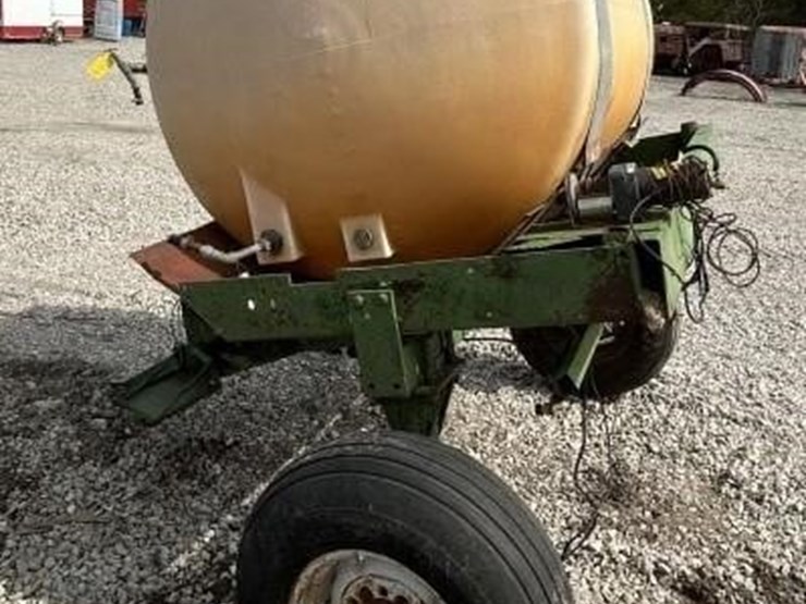 john-deere-1068-image-4