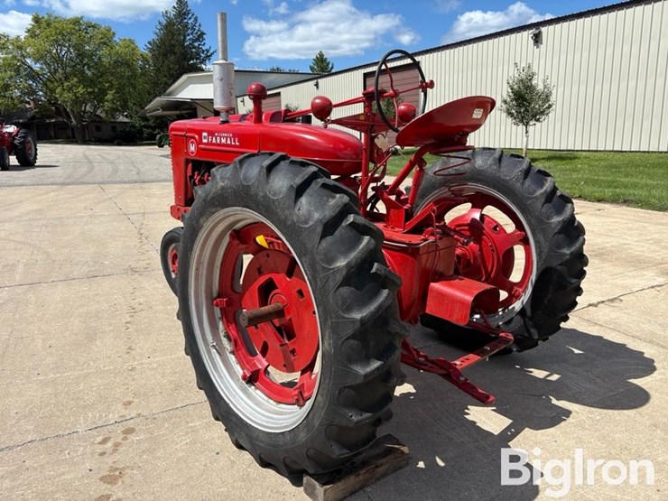 1949-ih-farmall-m-2wd-tractor-image-7