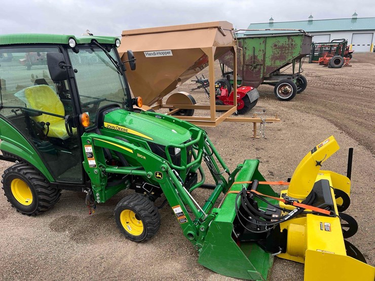 john-deere-1025r-image-4