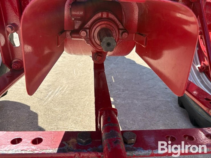 1954-international-super-h-image-10