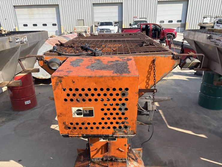 #5019-•-henderson-8x409ss-truck-salter/sander-image-4