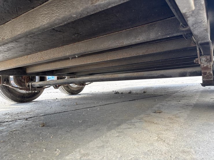 #5042-•-2018-h-&-h-16'-enclosed-trailer-image-30