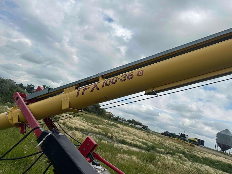 westfield-tfx100-36-grain-auger-image-8