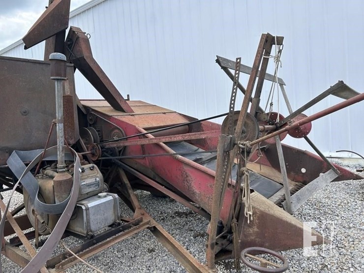 massey-ferguson-1100-image-10