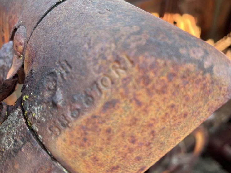 minneapolis-moline-101-harvester-image-26