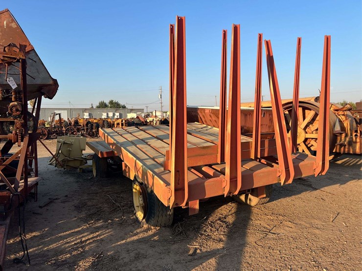 self-propelled-bale-accumulator-image-15