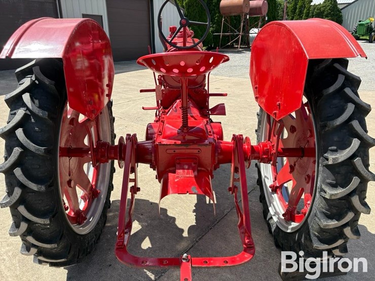 1938-international-farmall-f-14-2wd-tractor-image-9