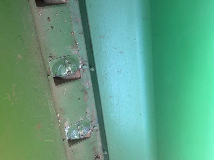 john-deere-8200-image-8