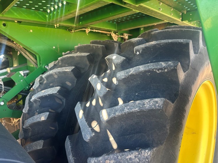 2017-john-deere-cs690-image-29