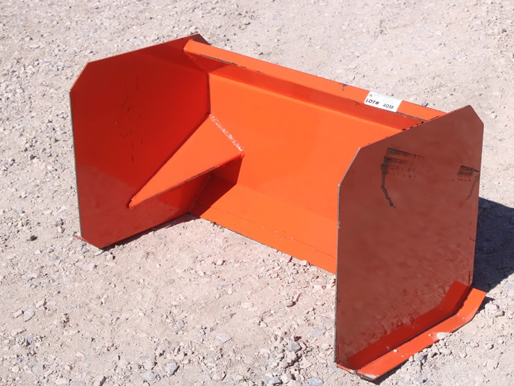 #4038-•-mini-skid-36-inch-snow-pusher-image-2