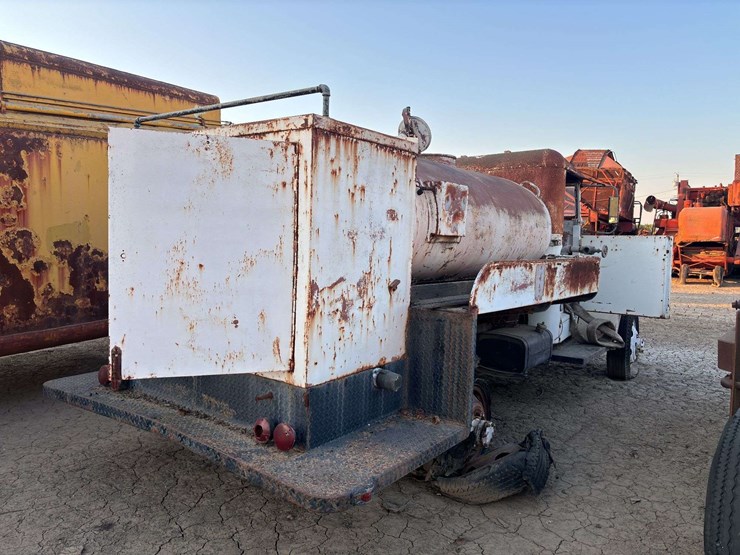 tender-truck-image-5