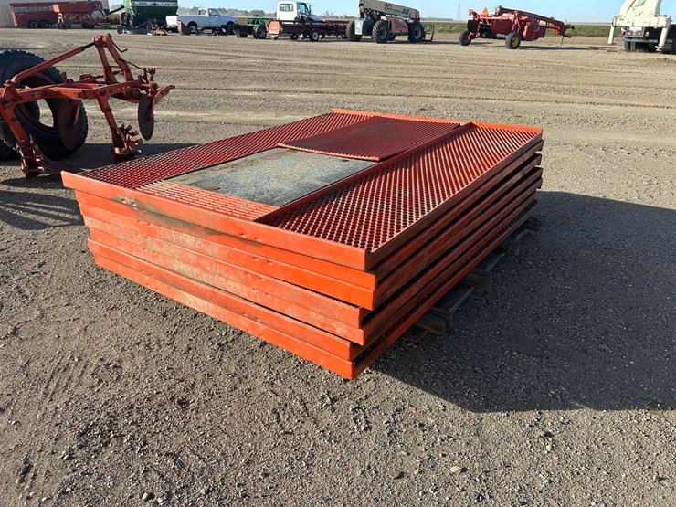 farrowing-crates-image-1