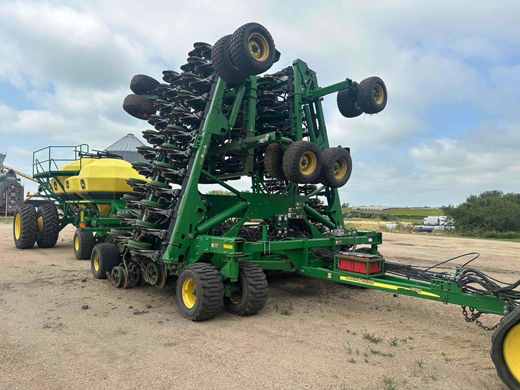 john-deere-1890-image-8