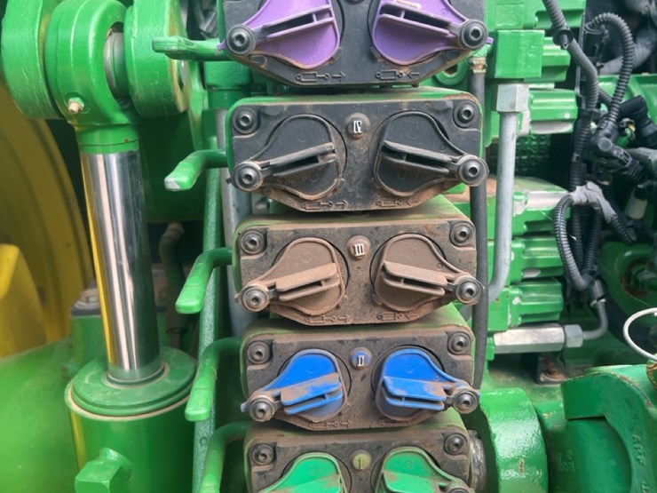 john-deere-8370r-image-26