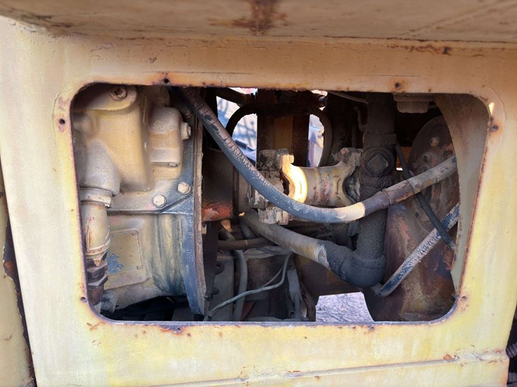 pmco-speedmatic-pm412-road-grader-image-20