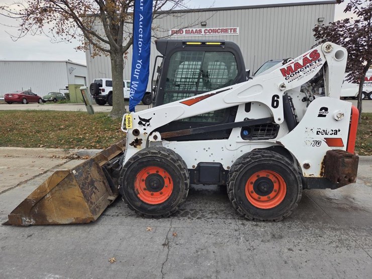 2019-bobcat-s770-image-2