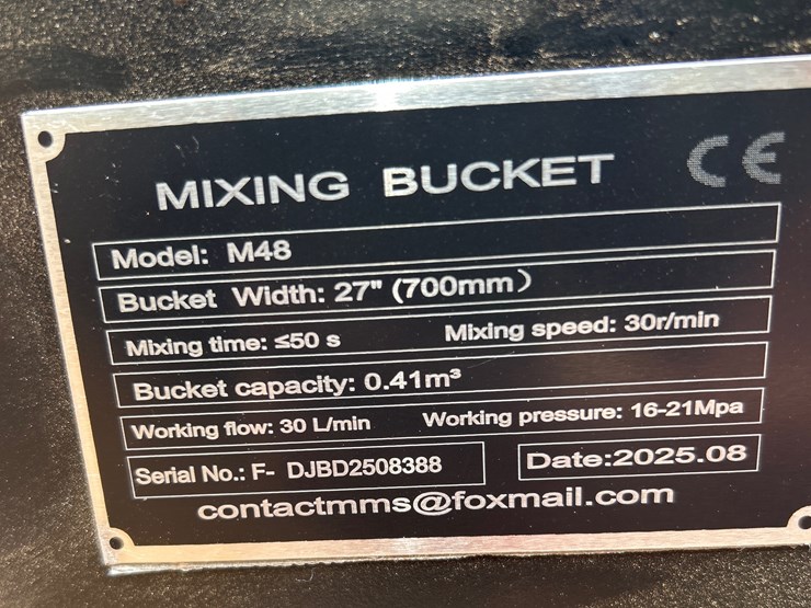 #474-•-quick-attach-mixing-bucket-image-4