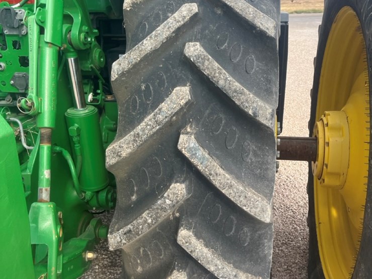 john-deere-8370r-image-23