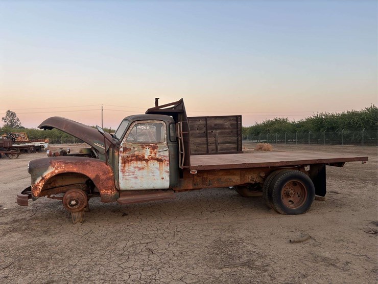 chevrolet-6400-image-2