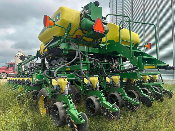 john-deere-db60-image-5