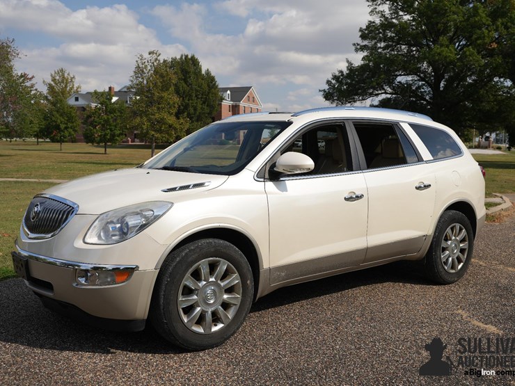 2012-buick-enclave-image-1