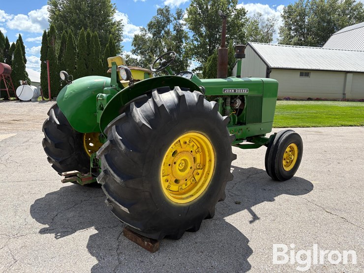 1964-john-deere-600-image-5