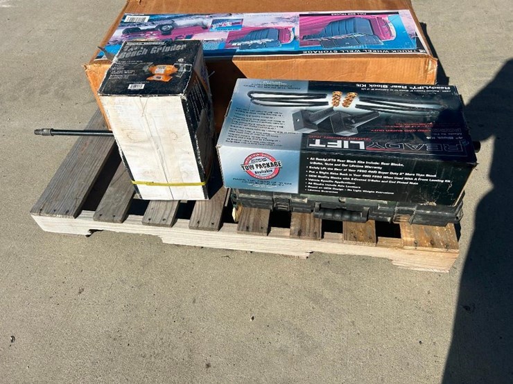 truck-accessories-and-tools-image-1