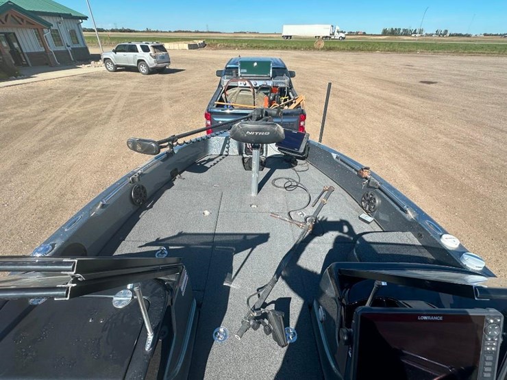 nitro-zv21-boat-image-22