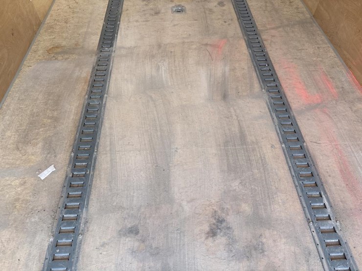 #5042-•-2018-h-&-h-16'-enclosed-trailer-image-16