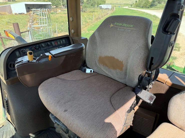 john-deere-8530-image-27