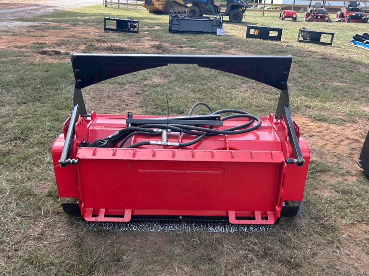 #472-•-quick-attach-mulcher-image-2