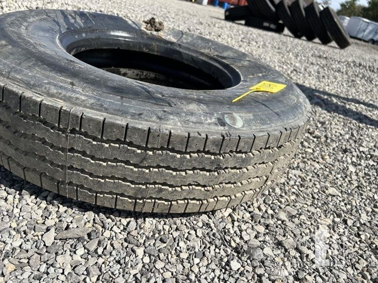 sumitomo-st-727/10r17.5-image-3
