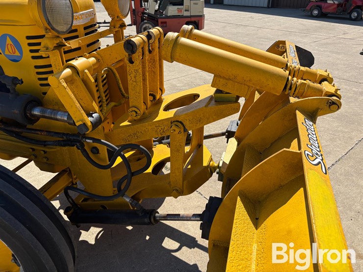 1947-international-i6-image-14