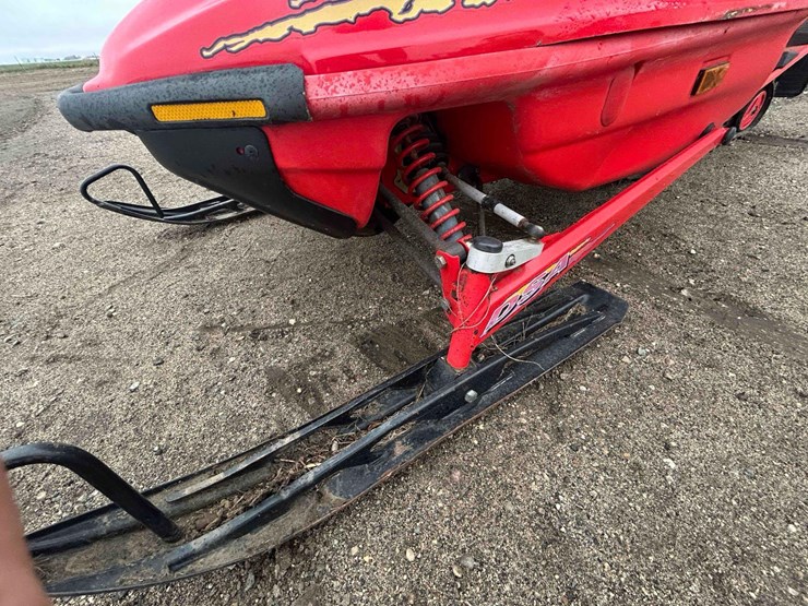 1998-500-ski-doo-snowmobile-image-9