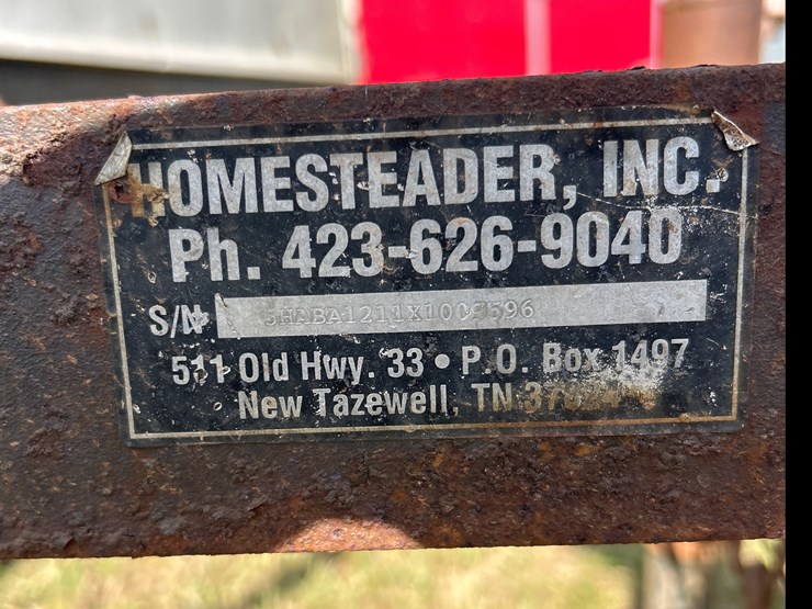 #405-•-12ft-x-6ft-homesteader-enclosed-trailer-image-9