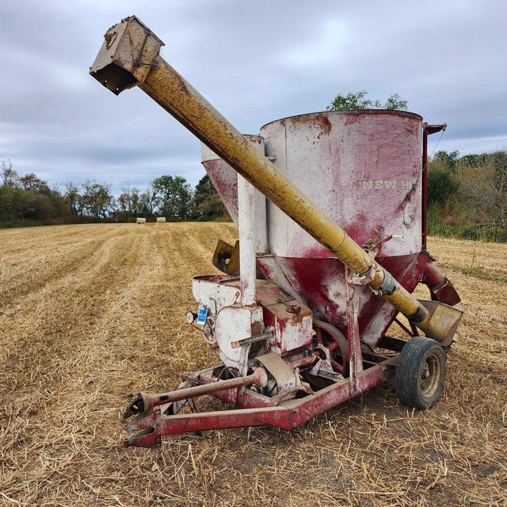 NEW HOLLAND 350