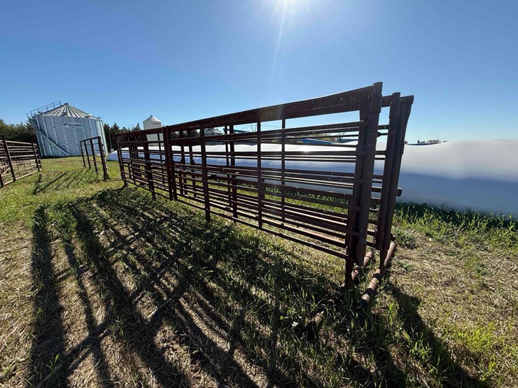 freestanding-panels-image-1