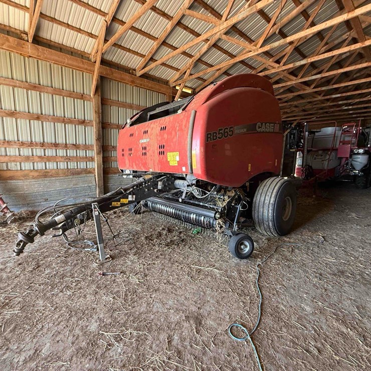 2015 CASE IH RB565 PREMIUM