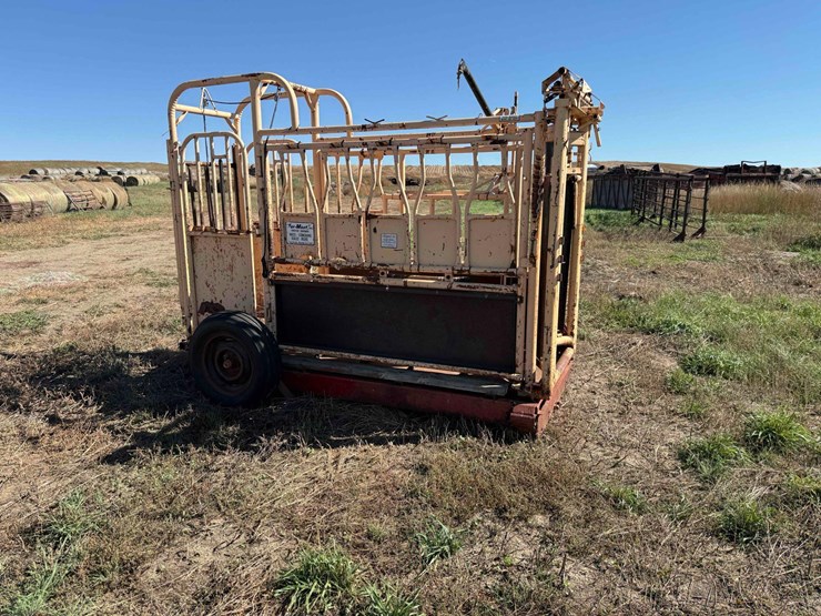 for-most-livestock-chute-image-1