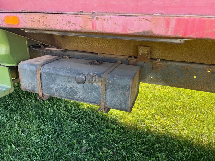 ford-f700-image-14