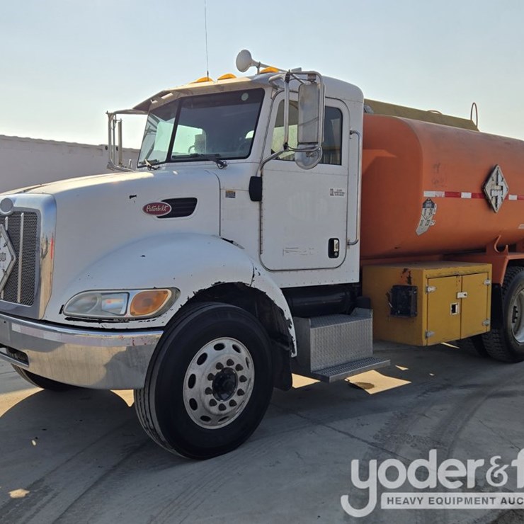 2008 PETERBILT 335