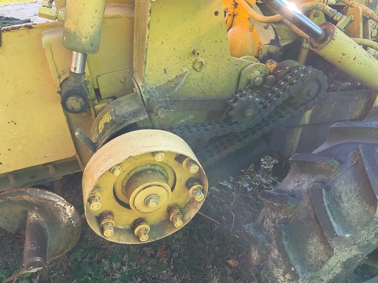 #1365-•-vermeer-m-460-ride-on-trencher-image-31