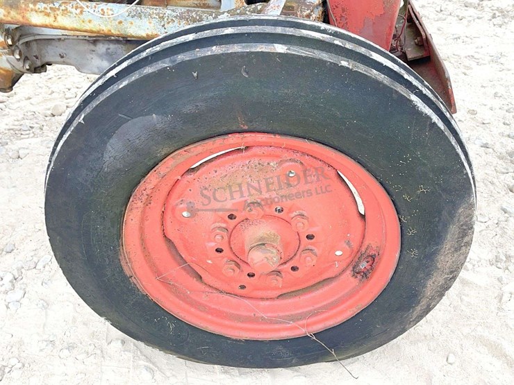 ferguson-to35-image-11