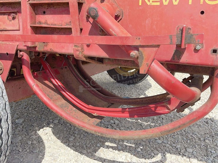 new-holland-275-image-20